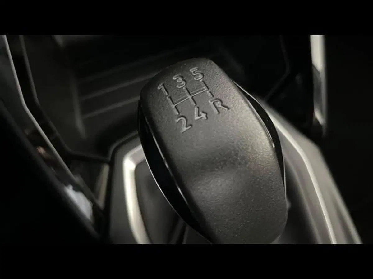 Peugeot 208 usata a Firenze (9)