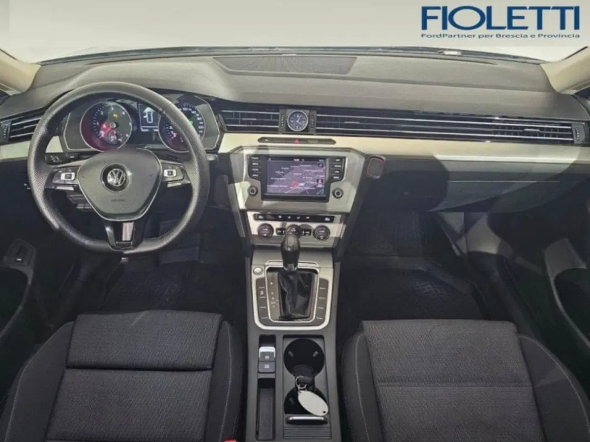 Volkswagen Passat Variant usata a Brescia (6)