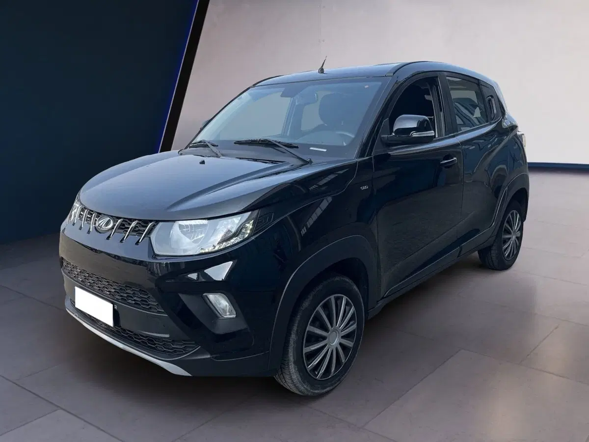 Mahindra KUV100 usata a Torino (2)