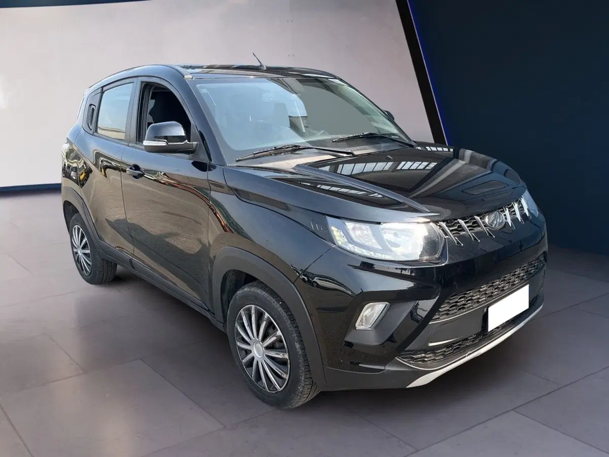 Mahindra KUV100 usata a Torino (3)