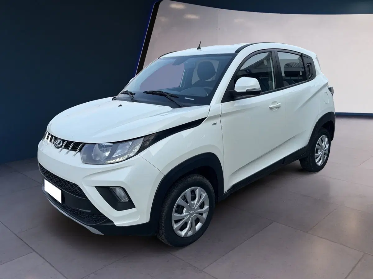 Mahindra KUV100 usata a Torino (2)