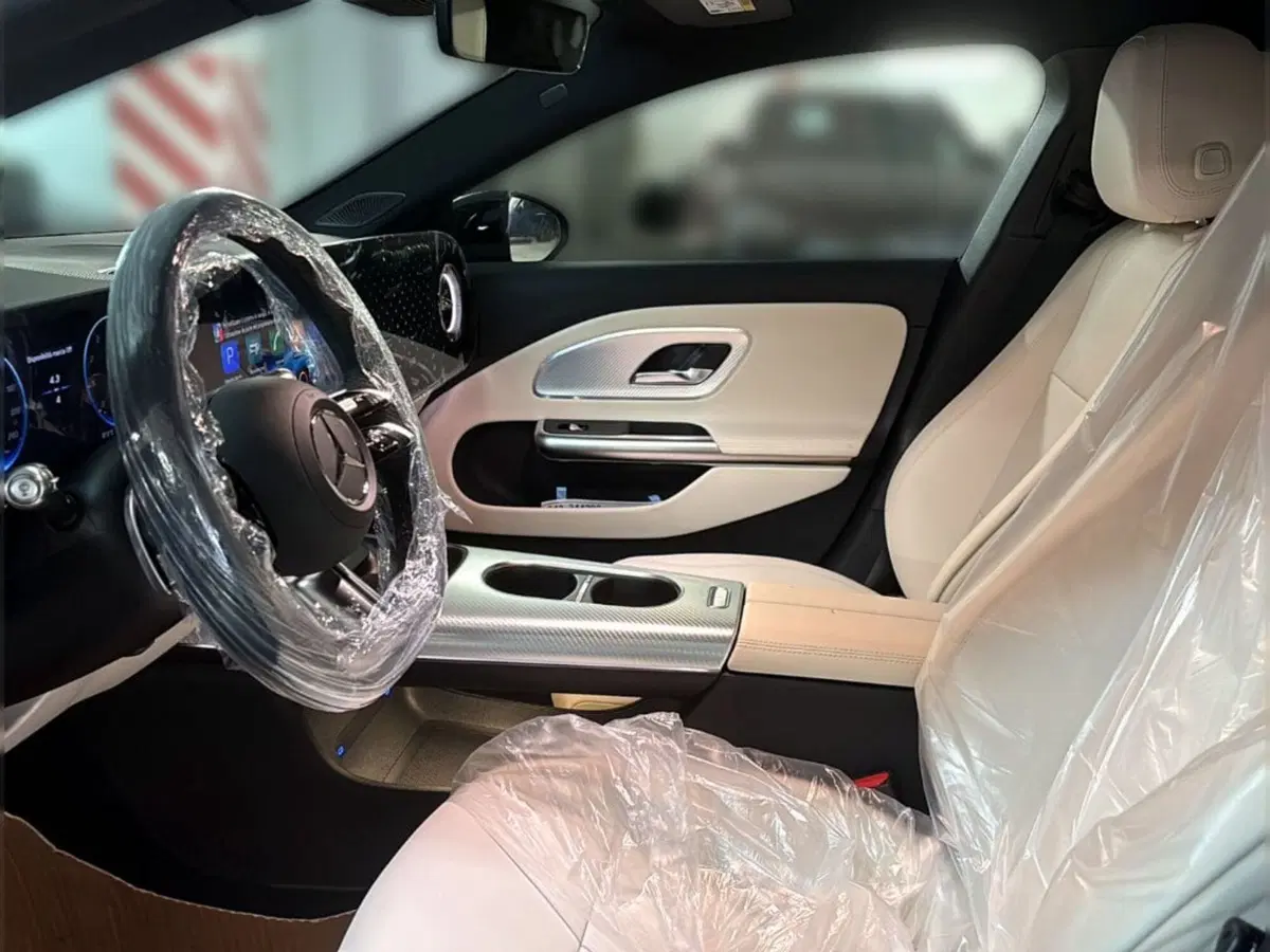 Mercedes-Benz CLA Shooting Brake nuova a Firenze (10)