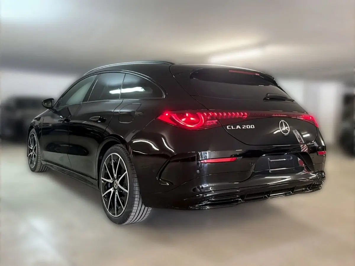 Mercedes-Benz CLA Shooting Brake nuova a Firenze (4)
