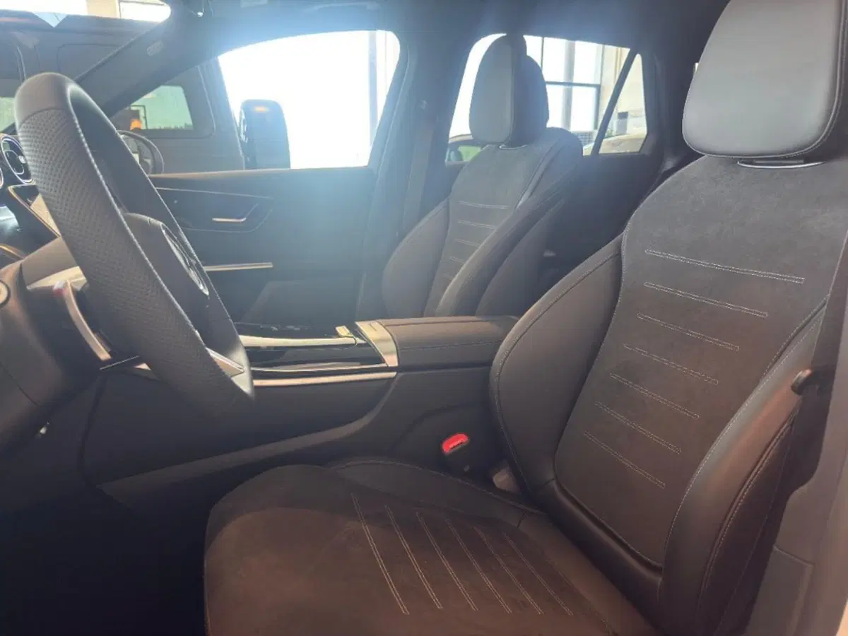 Mercedes-Benz GLC Coupé nuova a Firenze (10)