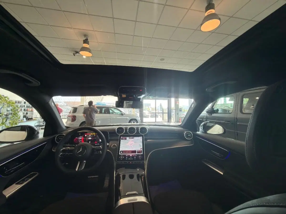 Mercedes-Benz GLC Coupé nuova a Firenze (9)