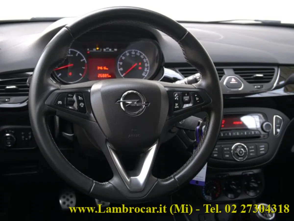 Opel Corsa usata a Milano (6)