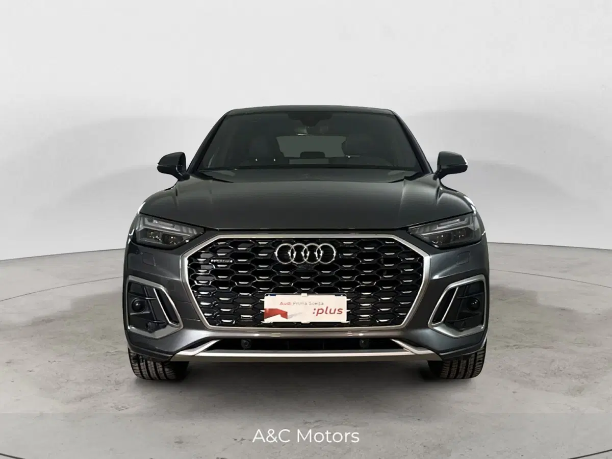 Audi Q5 Sportback usata a Napoli (2)
