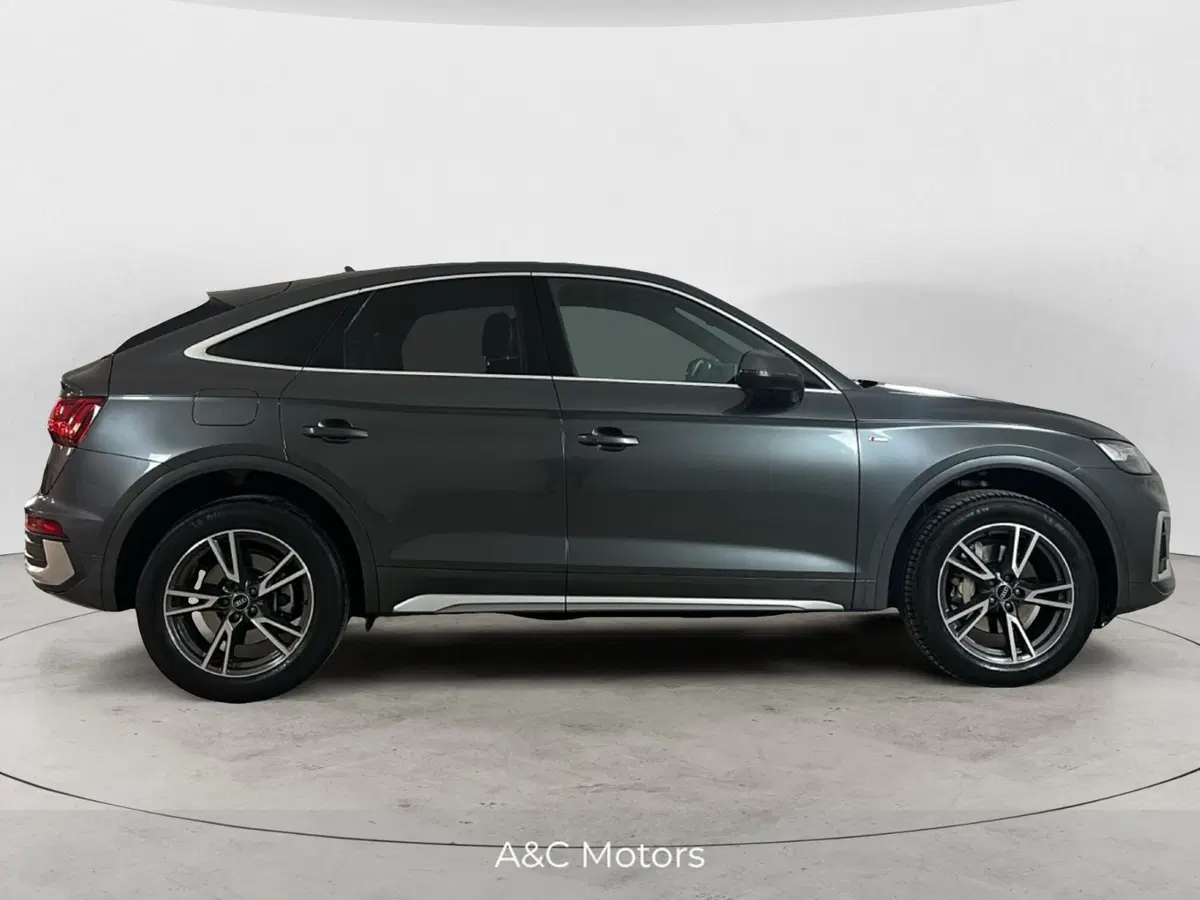 Audi Q5 Sportback usata a Napoli (3)