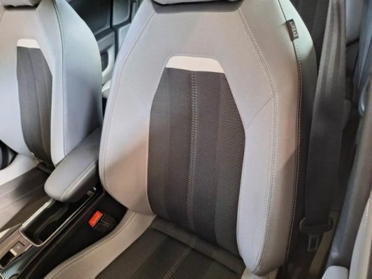 Opel Mokka usata a Catania (9)