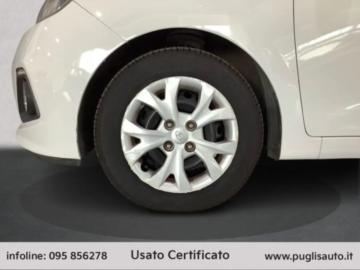Hyundai i10 usata a Catania (14)