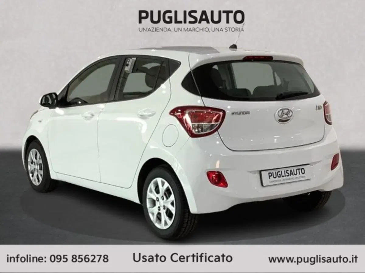 Hyundai i10 usata a Catania (6)