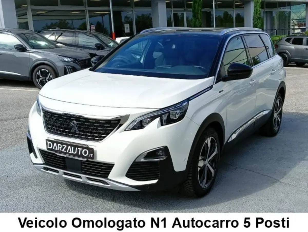 Peugeot 5008 usata a Brescia