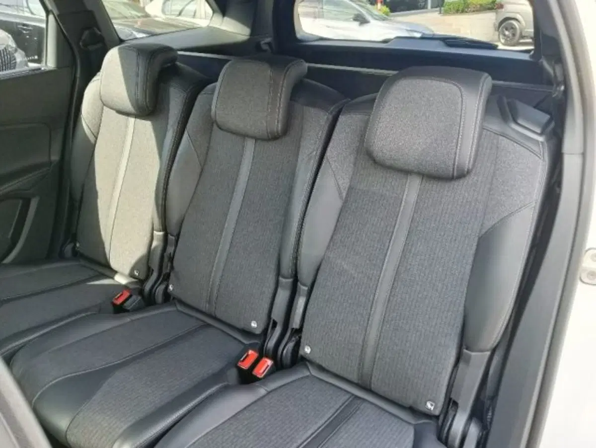 Peugeot 5008 usata a Brescia (10)