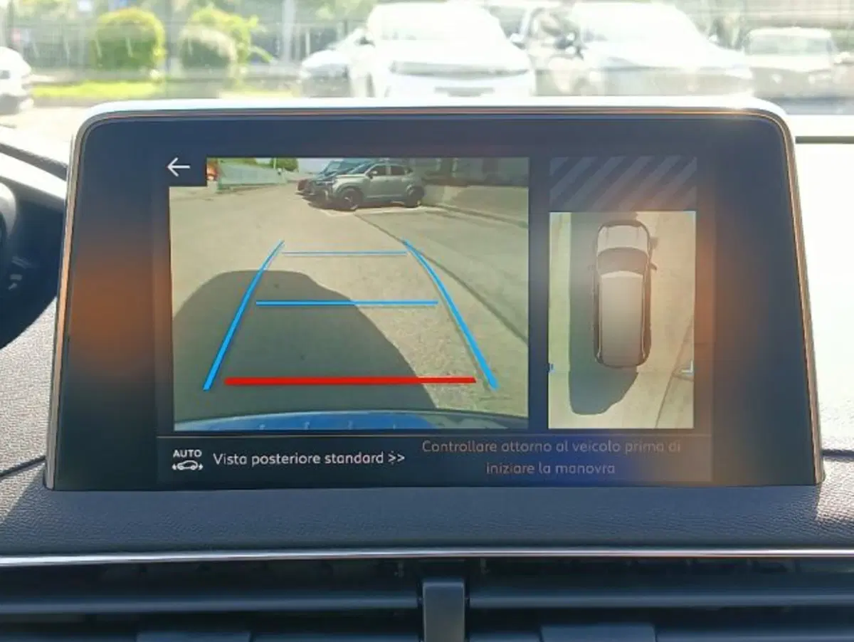 Peugeot 5008 usata a Brescia (12)