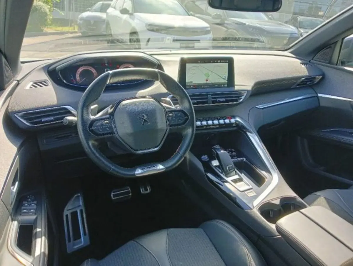 Peugeot 5008 usata a Brescia (6)