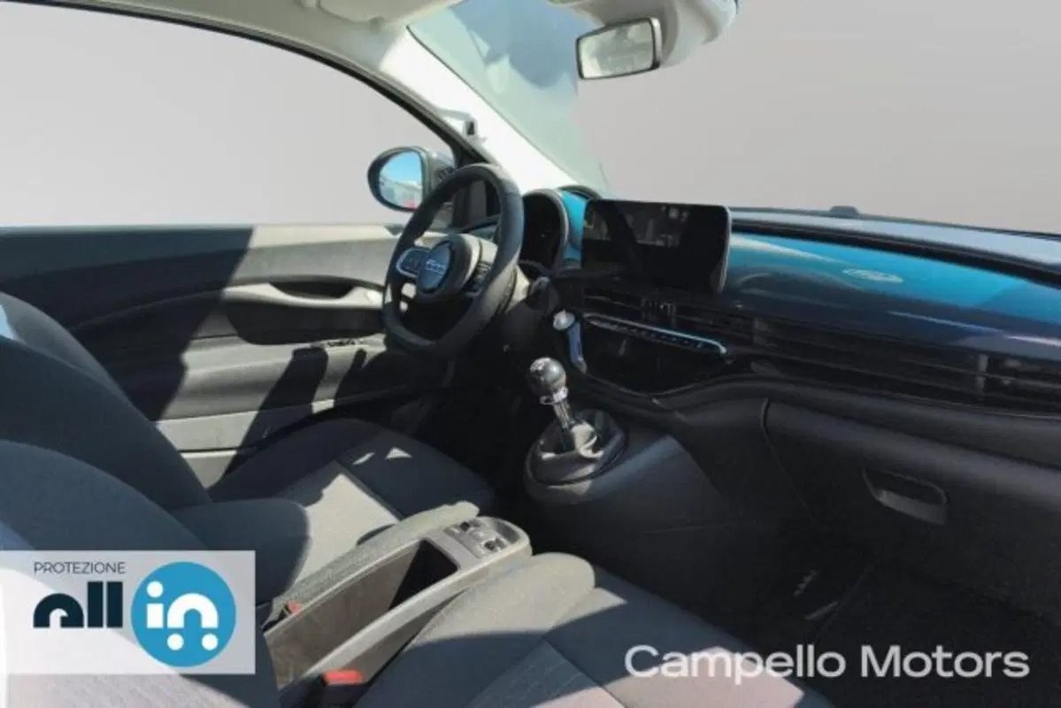 Fiat 500 nuova a Venezia (14)