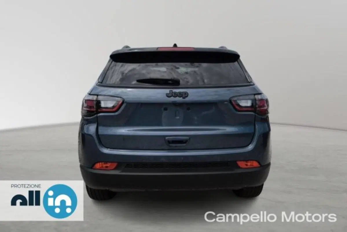 Jeep Compass nuova a Venezia (4)