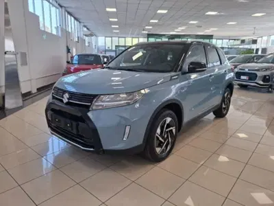 Suzuki Vitara 1.4h Top 2wd 110cv nuova a Reggio nell'Emilia