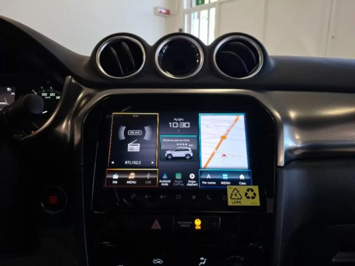 Suzuki Vitara nuova a Reggio Emilia (12)