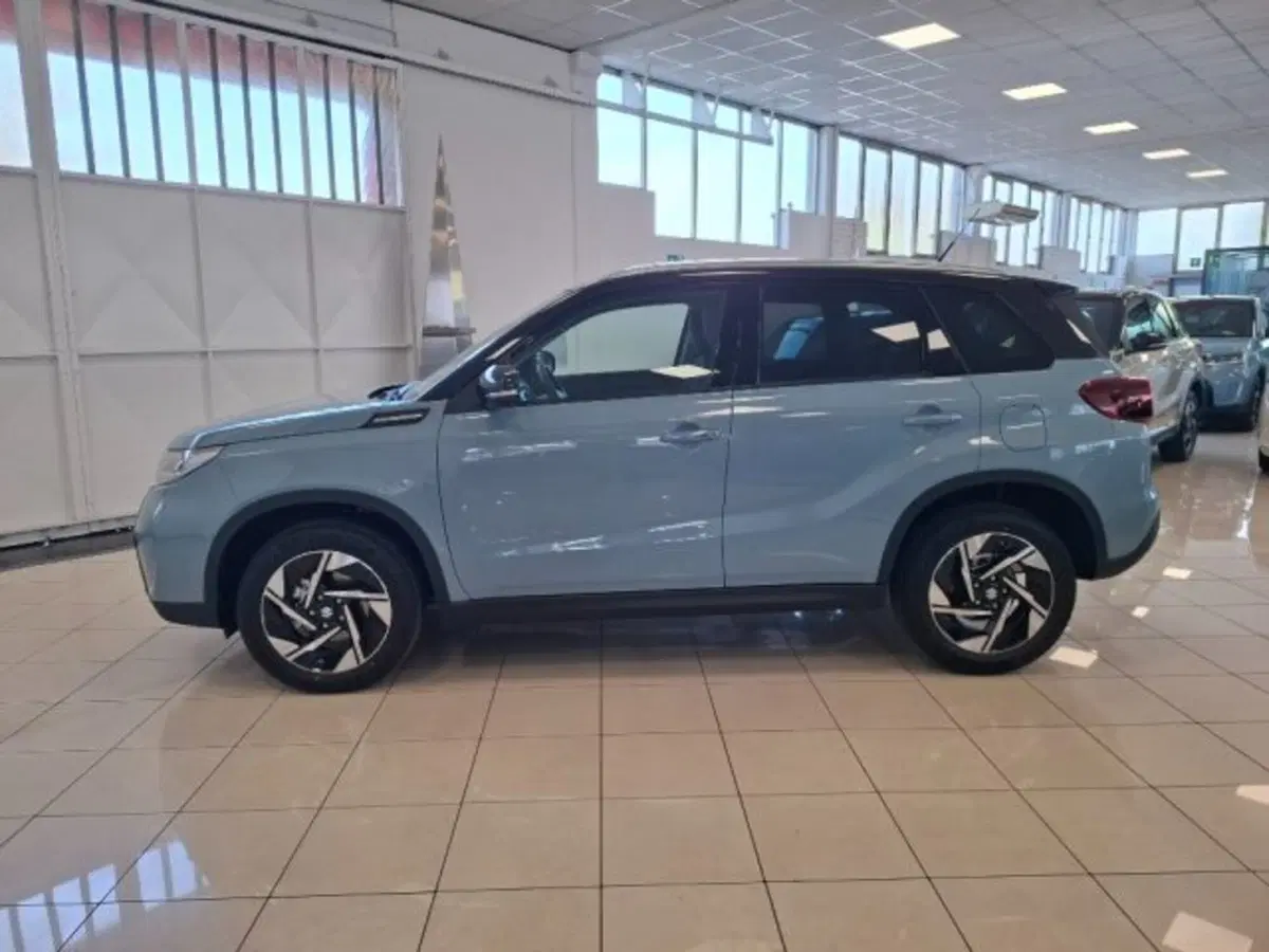 Suzuki Vitara nuova a Reggio Emilia (2)