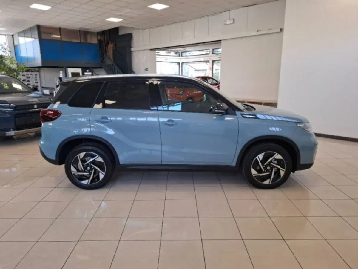 Suzuki Vitara nuova a Reggio Emilia (6)