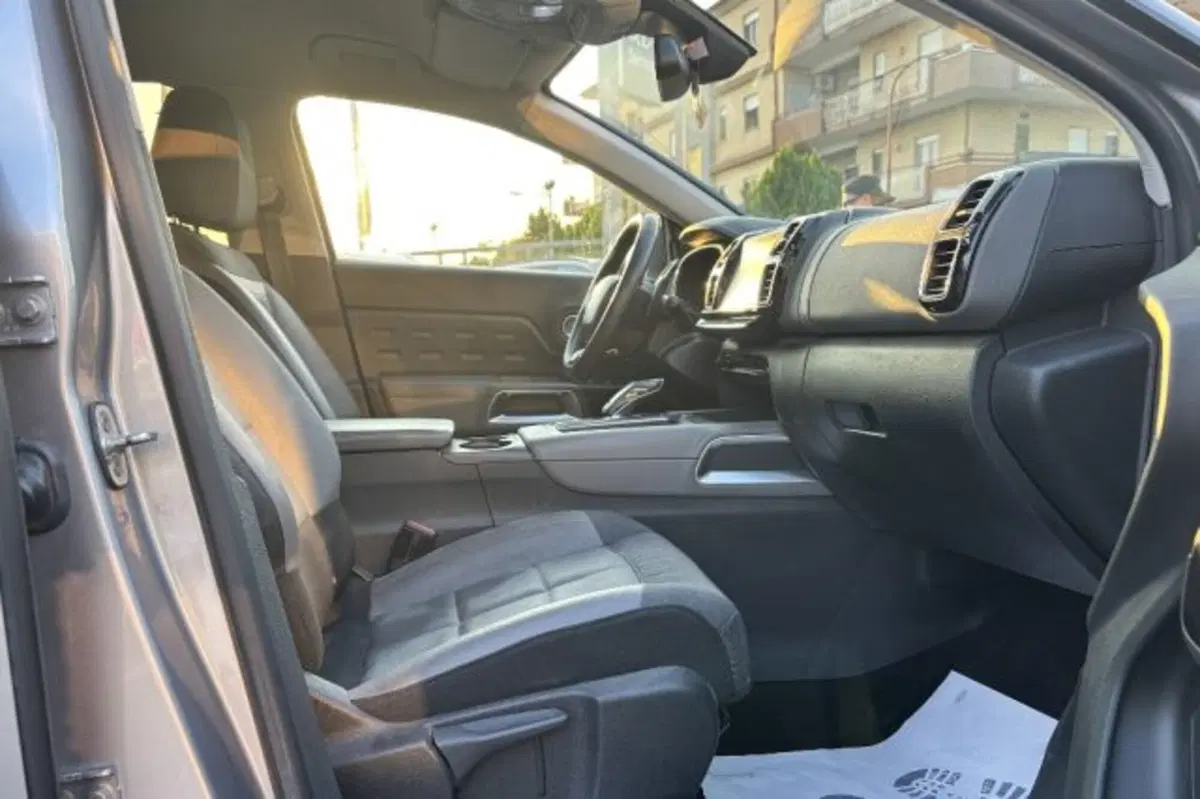 Citroen C5 Aircross usata a Latina (8)
