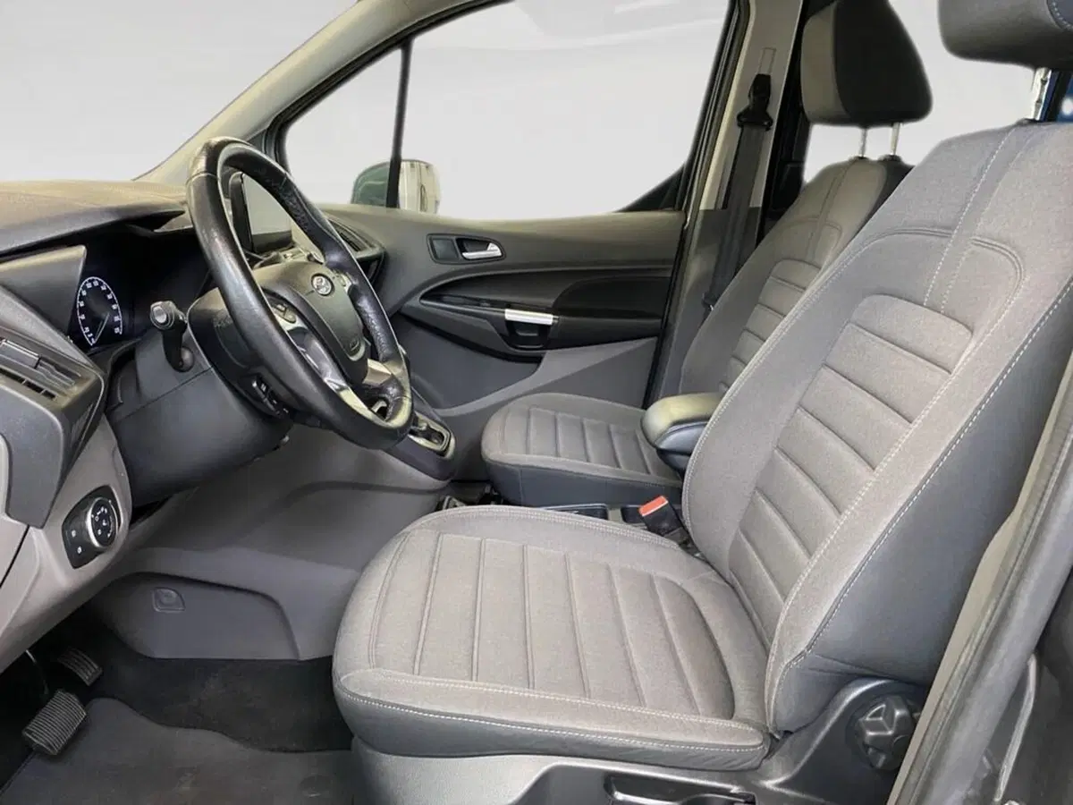 Ford Tourneo Connect usata a Torino (7)