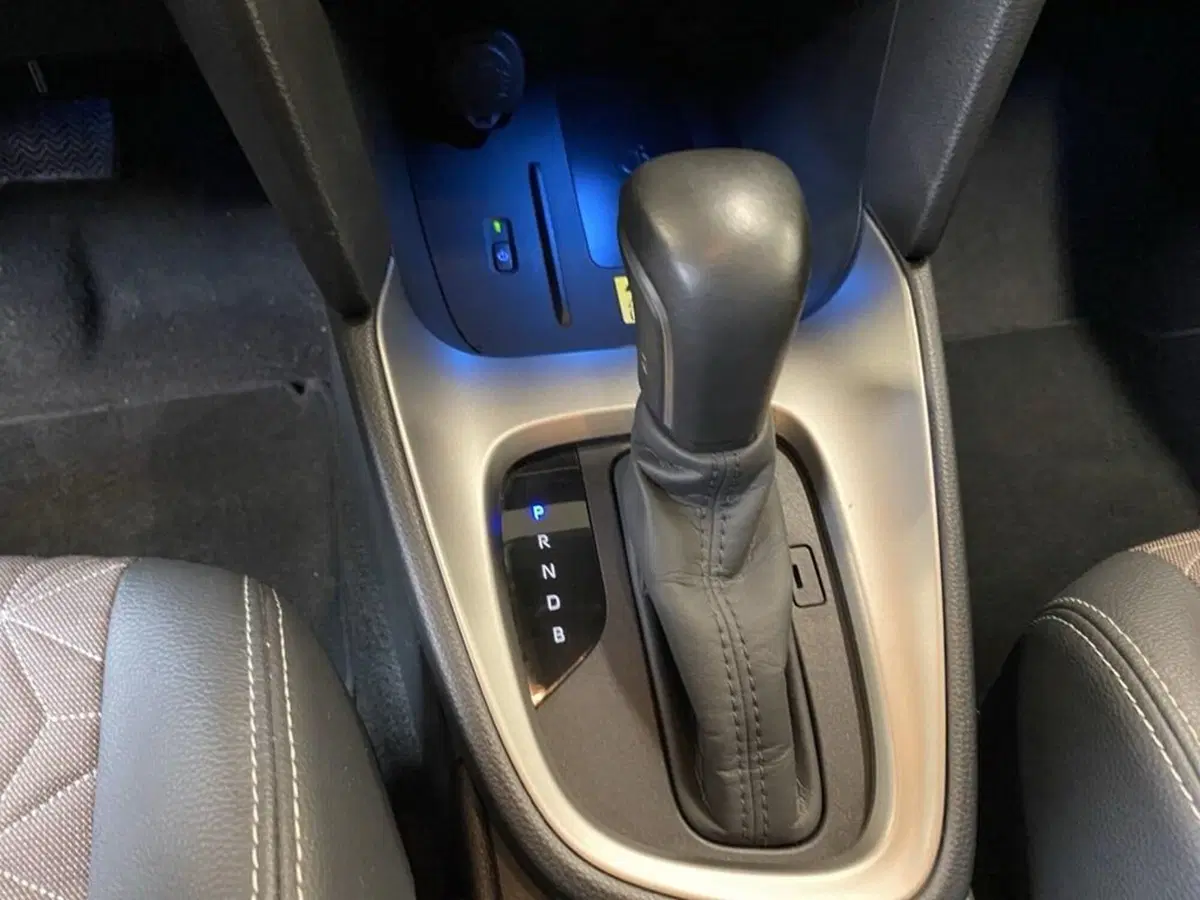 Toyota Yaris Cross usata a Torino (12)