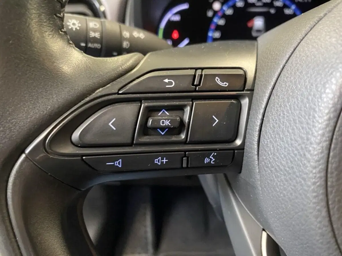 Toyota Yaris Cross usata a Torino (13)