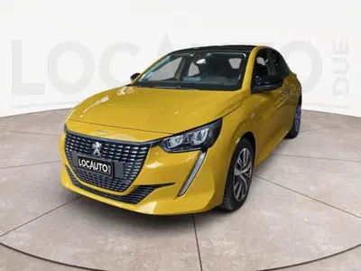 Peugeot 208 PureTech 100 Stop&Start 5 porte Active del 2021 usata a Torino