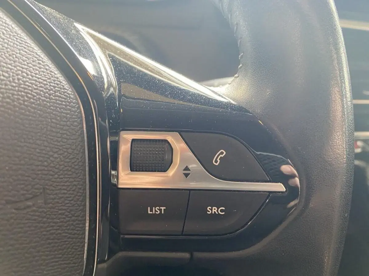Peugeot 208 usata a Torino (14)