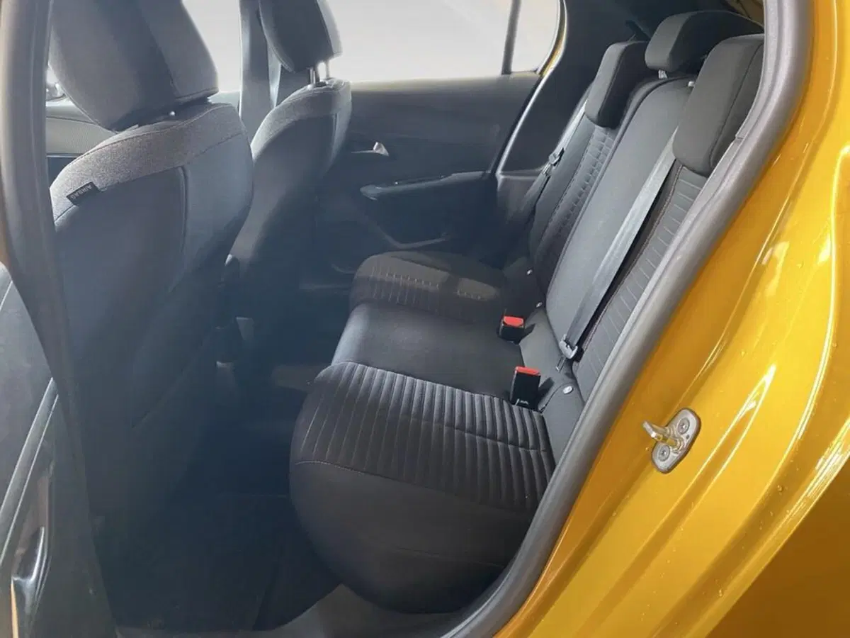 Peugeot 208 usata a Torino (8)
