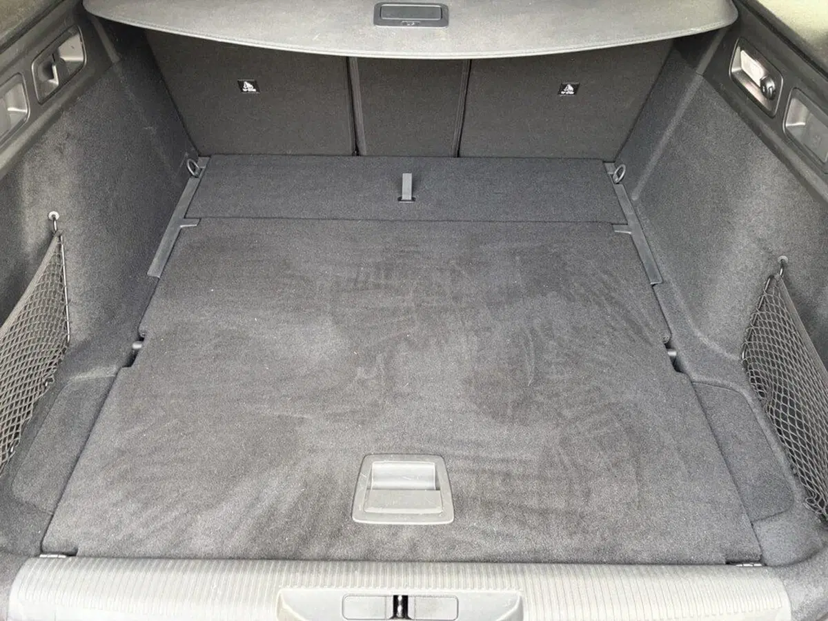 Peugeot 308 SW usata a Torino (9)