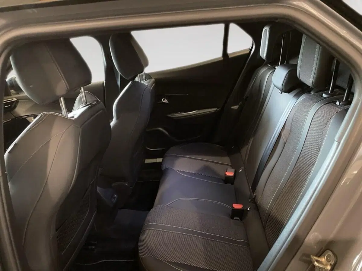 Peugeot 2008 usata a Torino (8)