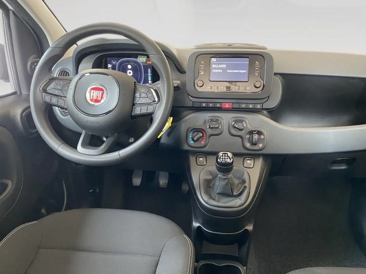 Fiat Pandina nuova a Torino (6)