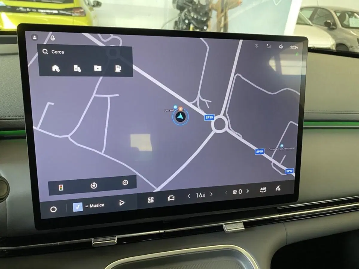 Geely Starray nuova a Torino (10)