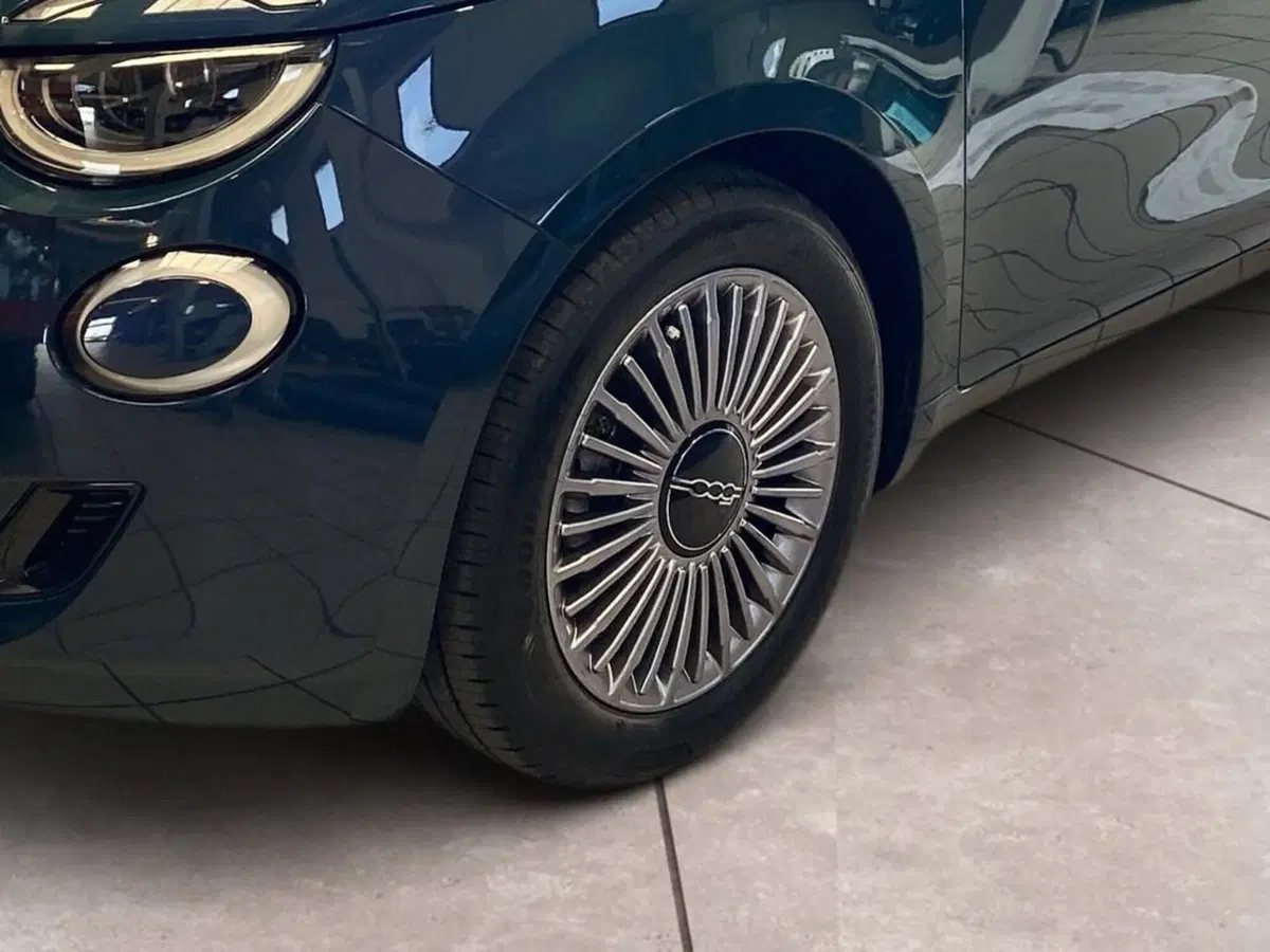Fiat 500 nuova a Torino (15)