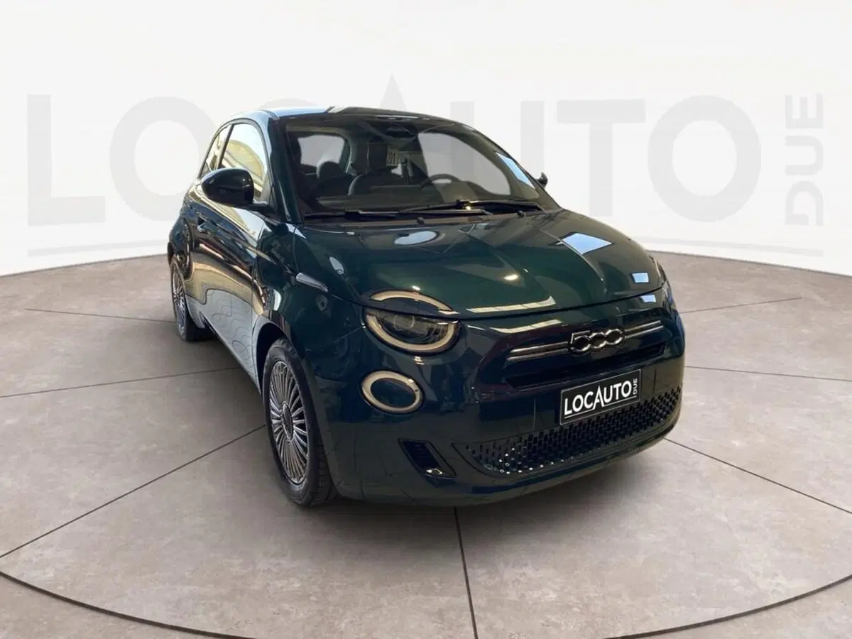 Fiat 500 nuova a Torino (3)