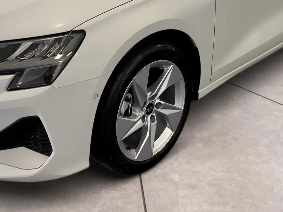 Audi A3 Sportback nuova a Torino (15)