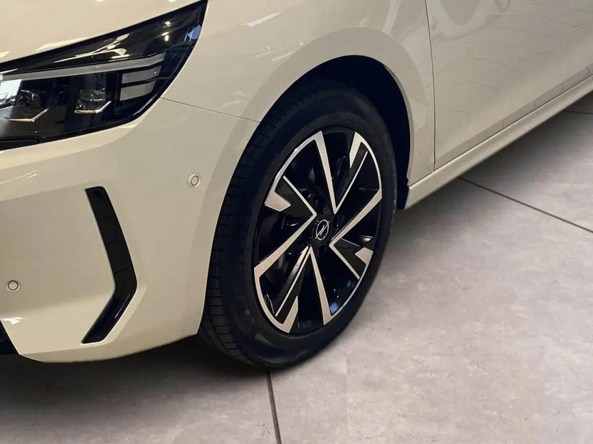 Opel Corsa nuova a Torino (15)