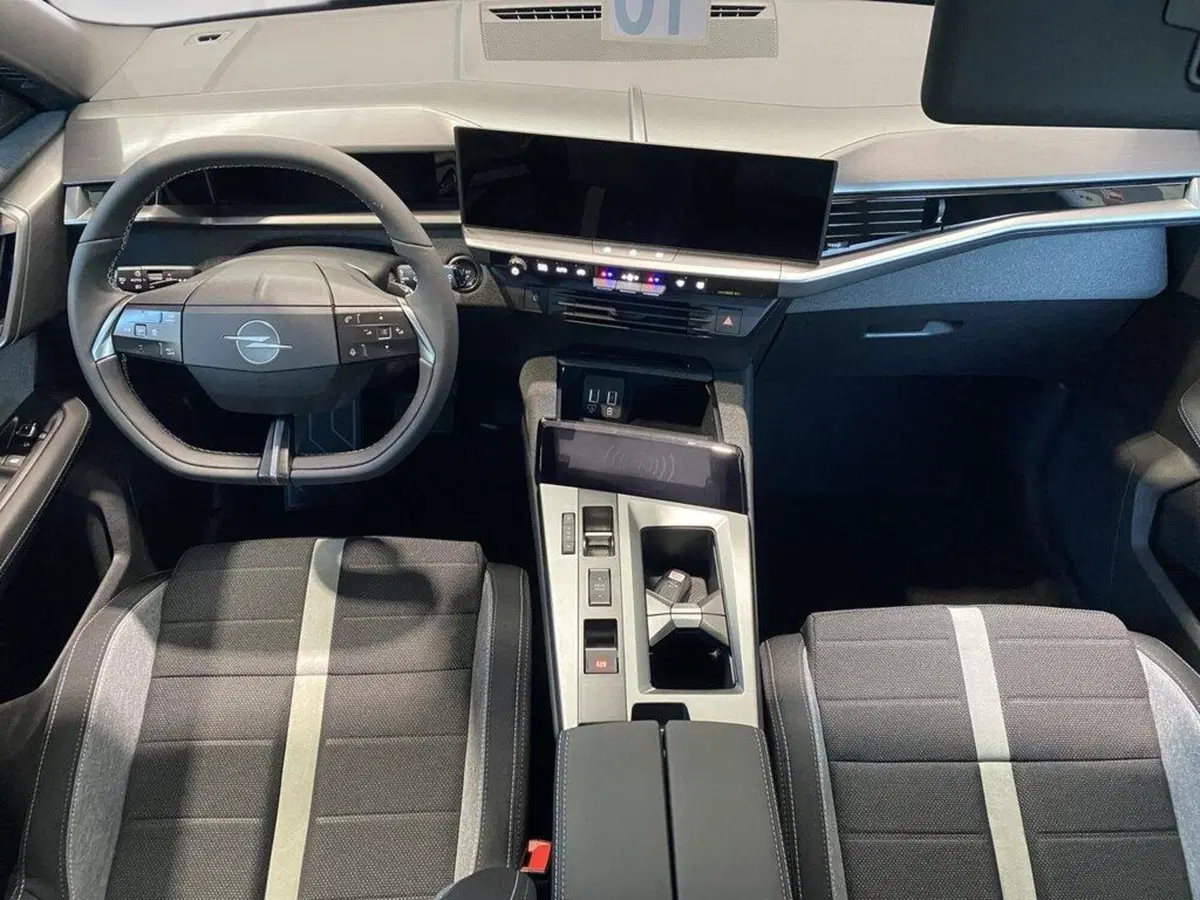 Opel Grandland nuova a Torino (6)