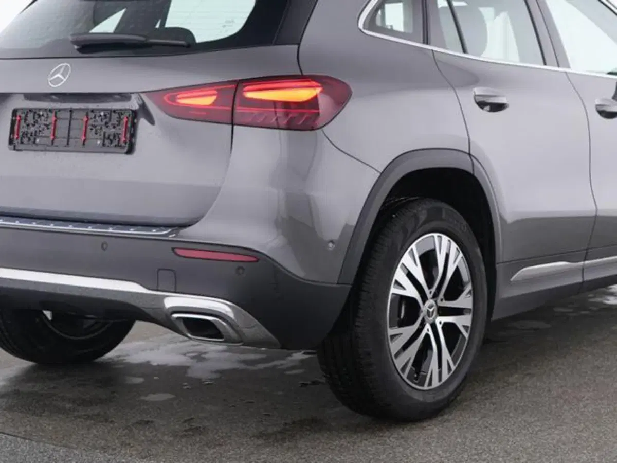 Mercedes-Benz GLA SUV usata a Milano (3)