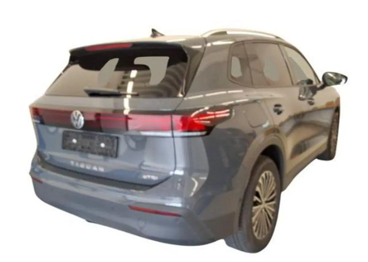 Volkswagen Tiguan usata a Milano (2)