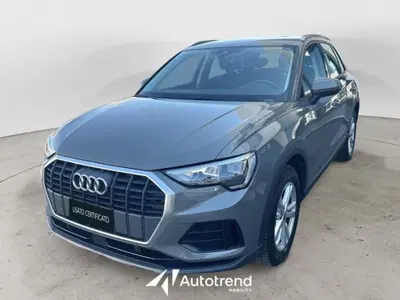 Audi Q3 Sportback 2.0 tdi Business 150cv s-tronic del 2020 usata a Lecce