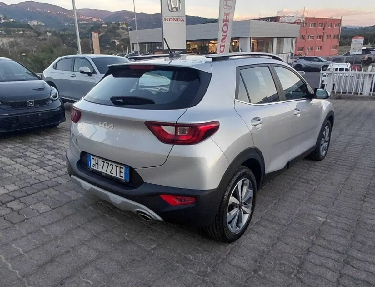 Kia Stonic usata a Cosenza (5)