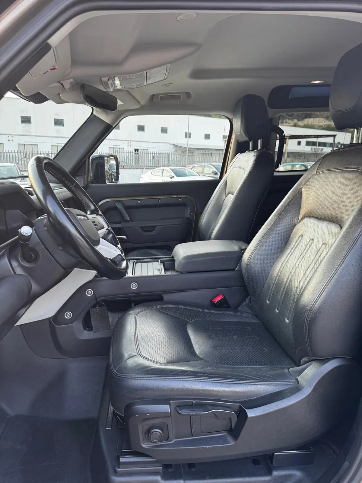 Land Rover Defender usata a Cosenza (7)