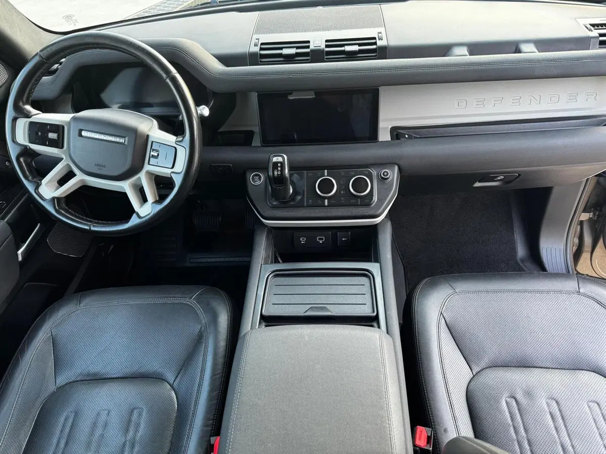 Land Rover Defender usata a Cosenza (8)