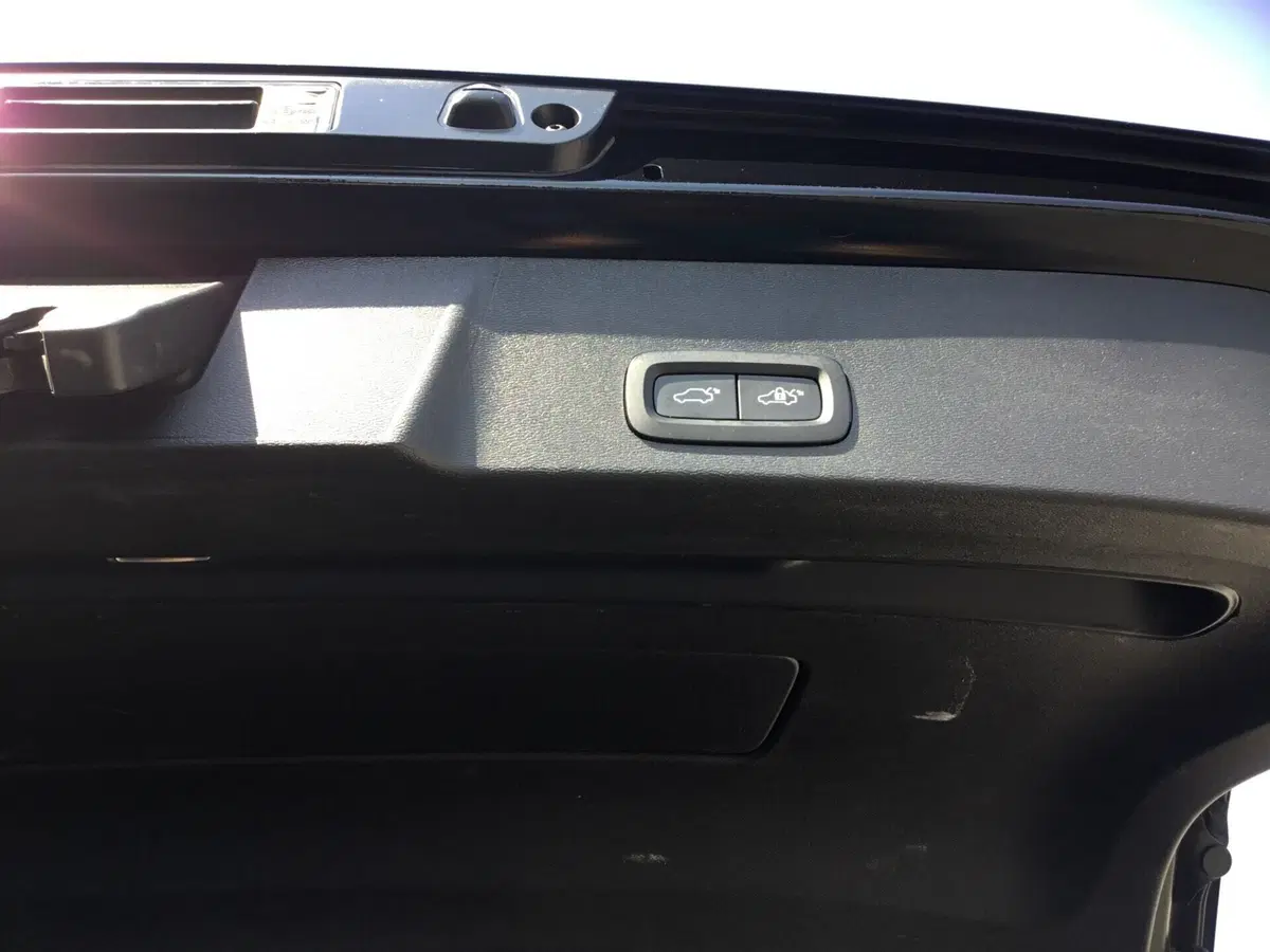 Volvo XC40 usata a Napoli (10)
