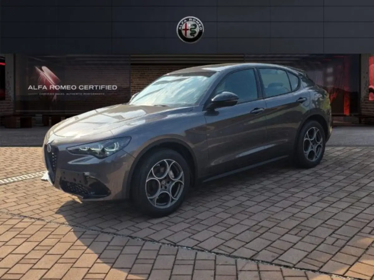 Alfa Romeo Stelvio nuova a Monza e Brianza