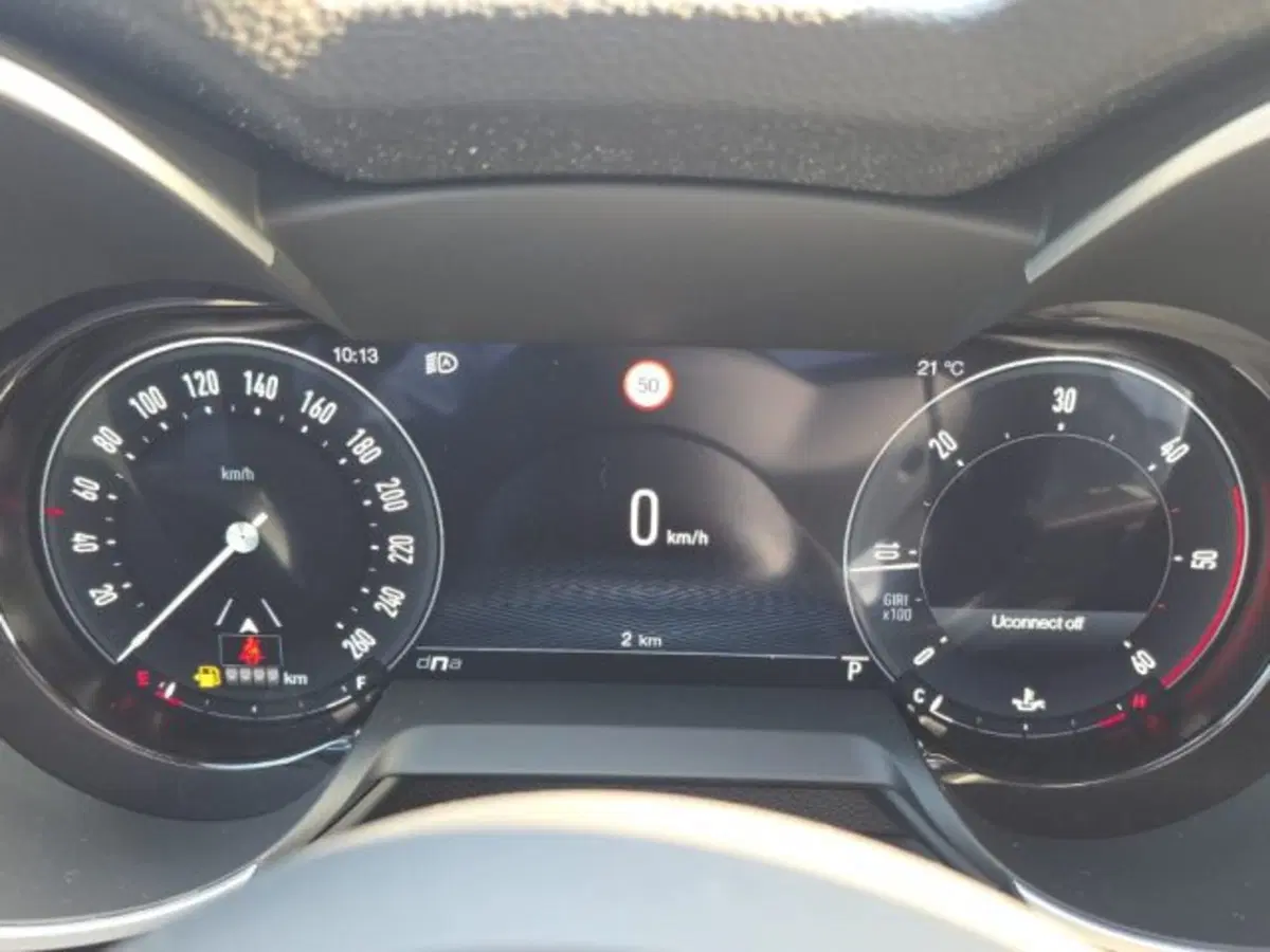 Alfa Romeo Stelvio nuova a Monza e Brianza (10)